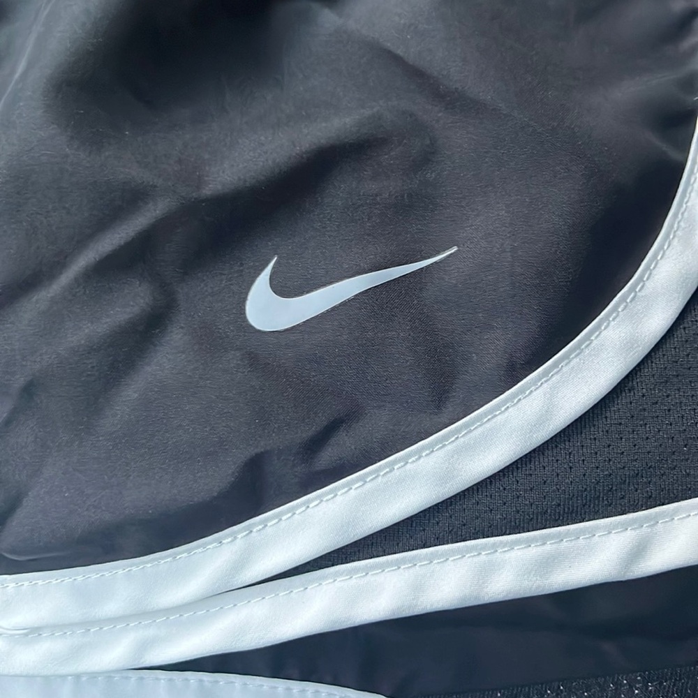 Nike Tempo Women's Brief-Lined Running Shorts